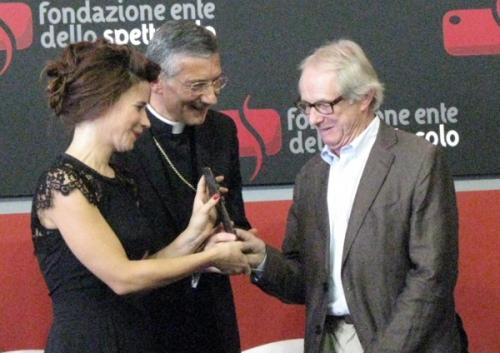 v12 Ken Loach riceve il premio Bresson